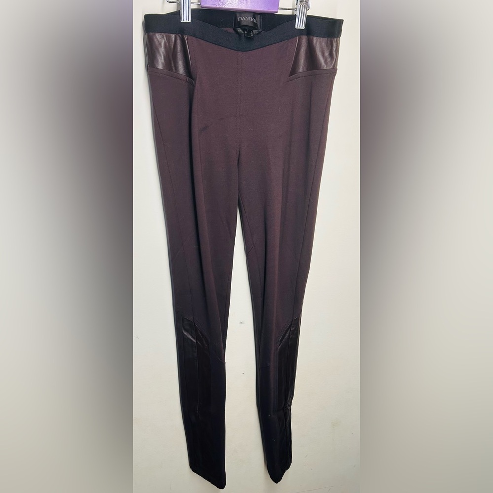 Danier Plum Coloured Leather Panel Leggings | Size 4